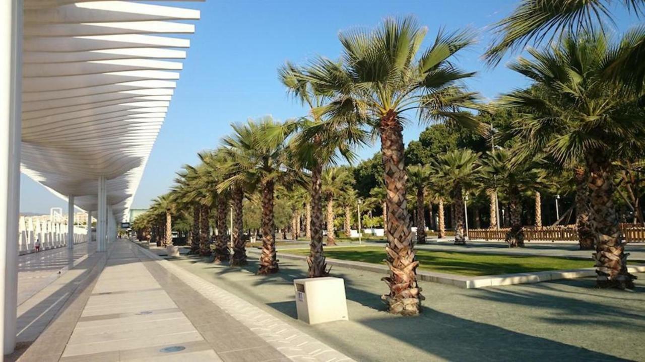 Malaga Rivas公寓 外观 照片